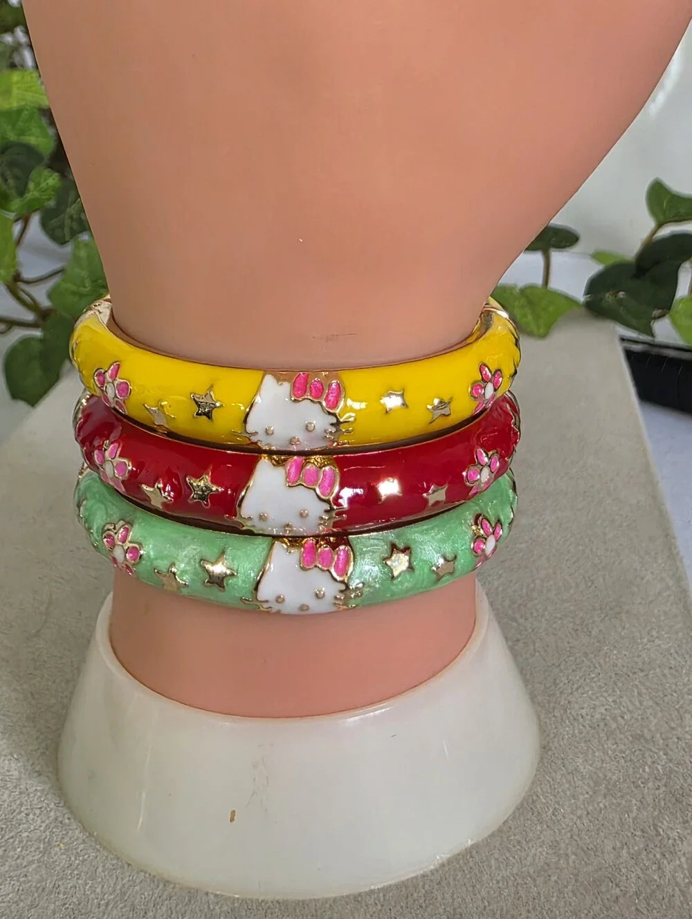 Gold Filled Hello Kitty Enamel Hinge Clamper Bracelet Child Size